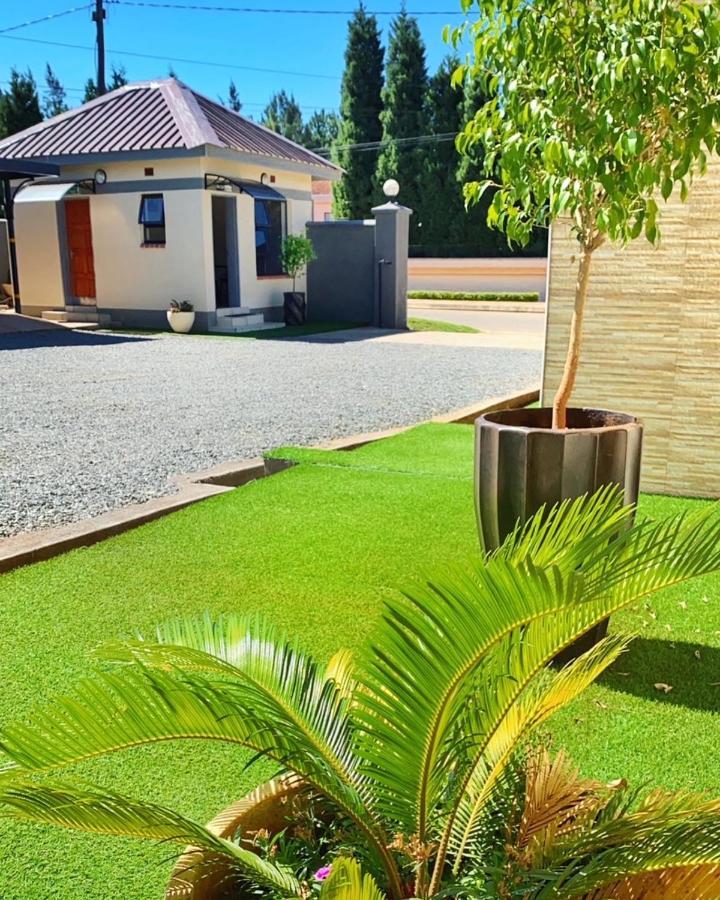 Green Haven Apartments إيزولويني المظهر الخارجي الصورة