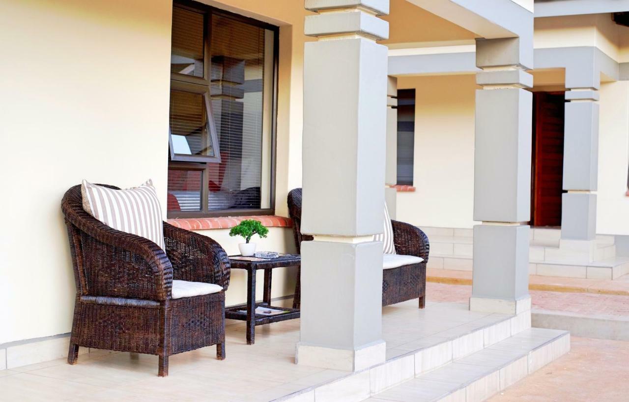 Green Haven Apartments إيزولويني المظهر الخارجي الصورة