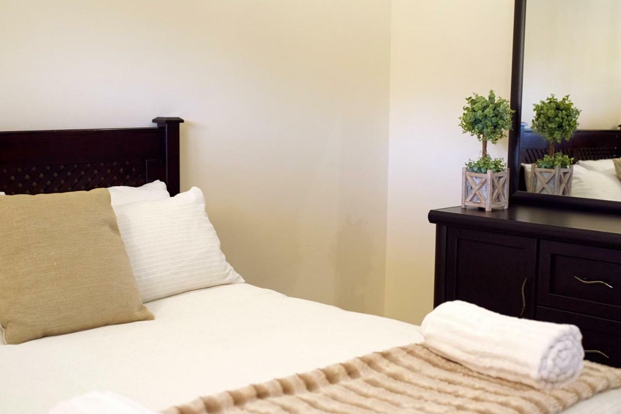 Green Haven Apartments إيزولويني المظهر الخارجي الصورة