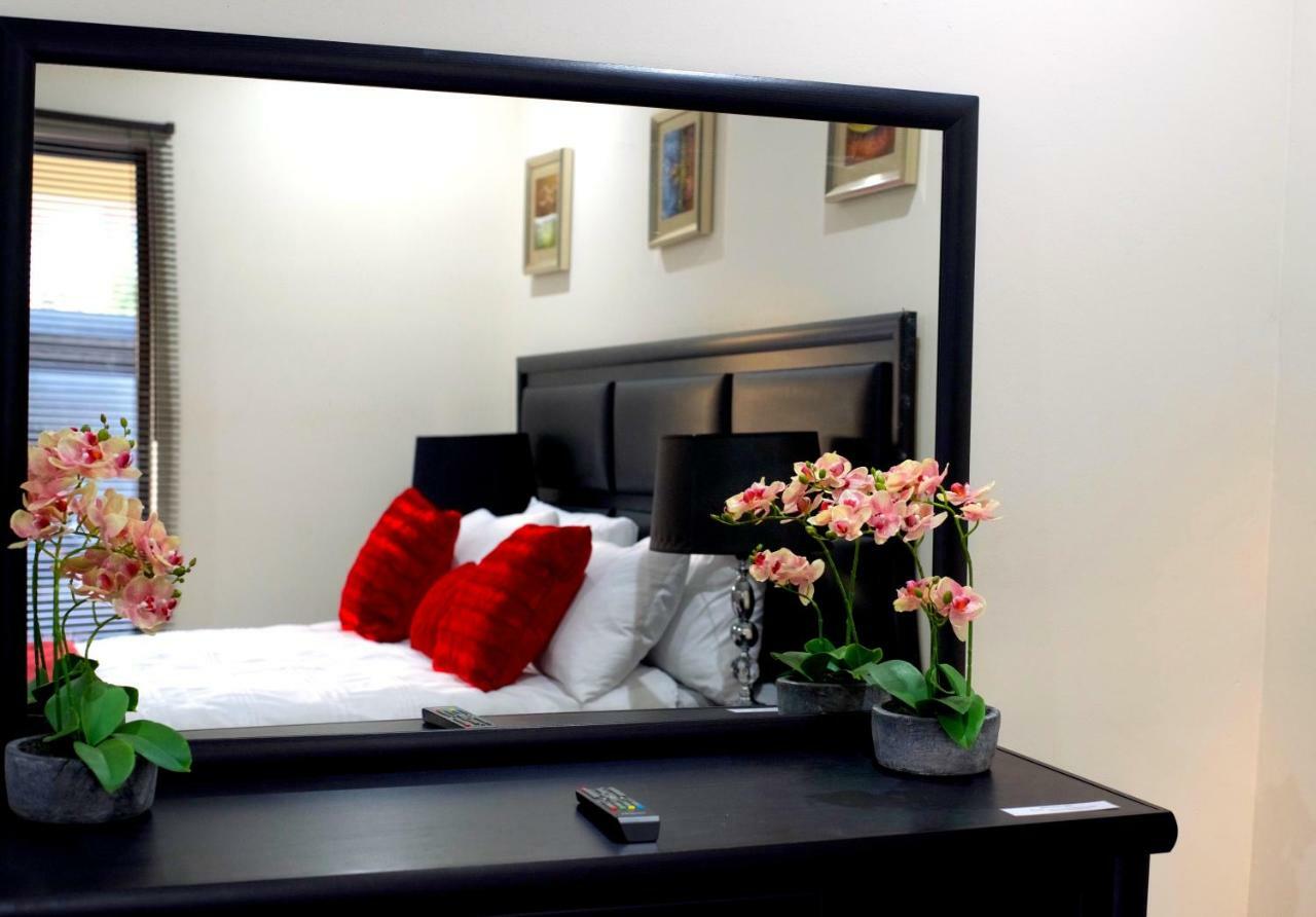 Green Haven Apartments إيزولويني المظهر الخارجي الصورة