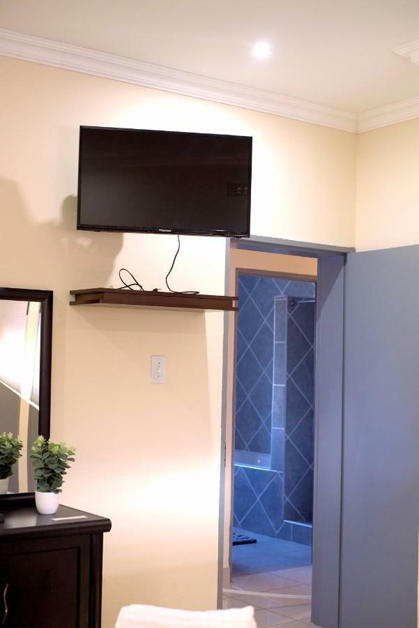 Green Haven Apartments إيزولويني المظهر الخارجي الصورة
