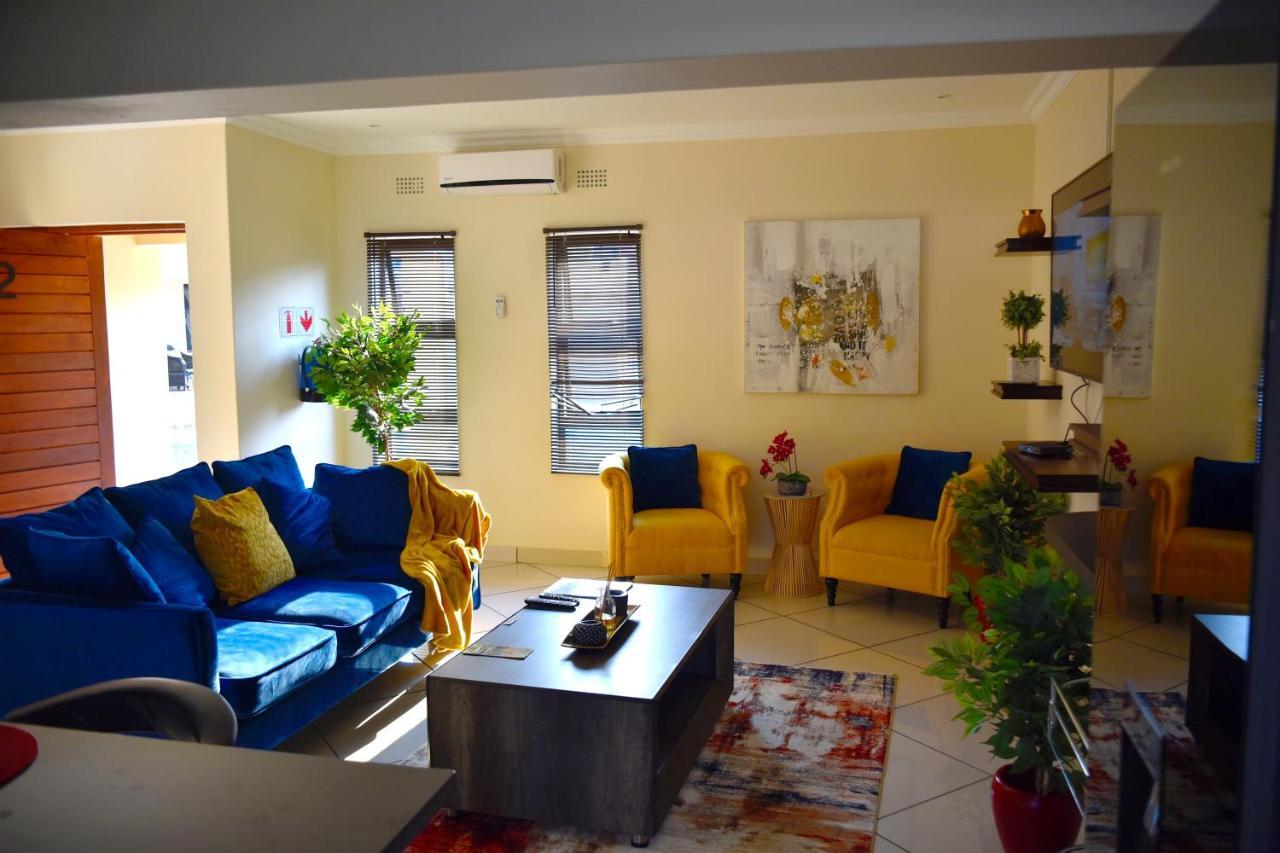 Green Haven Apartments إيزولويني المظهر الخارجي الصورة