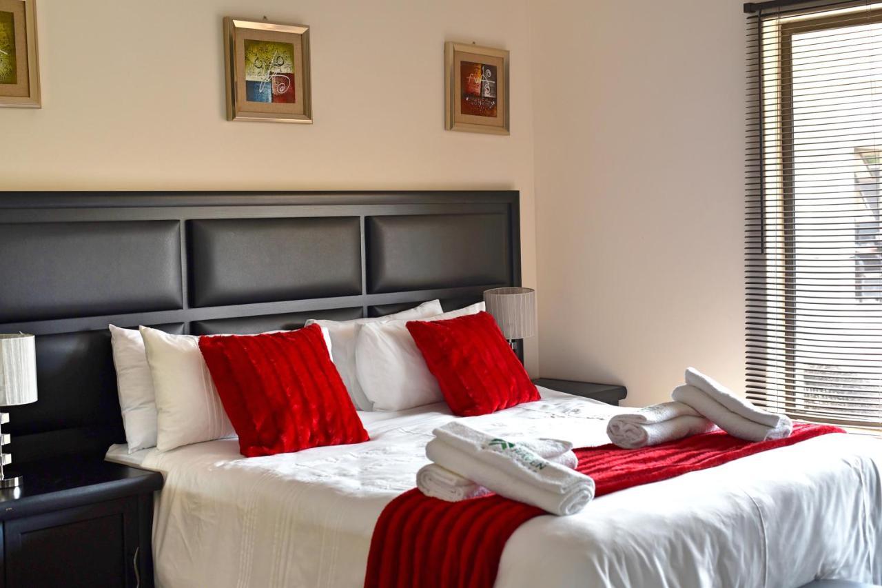 Green Haven Apartments إيزولويني المظهر الخارجي الصورة