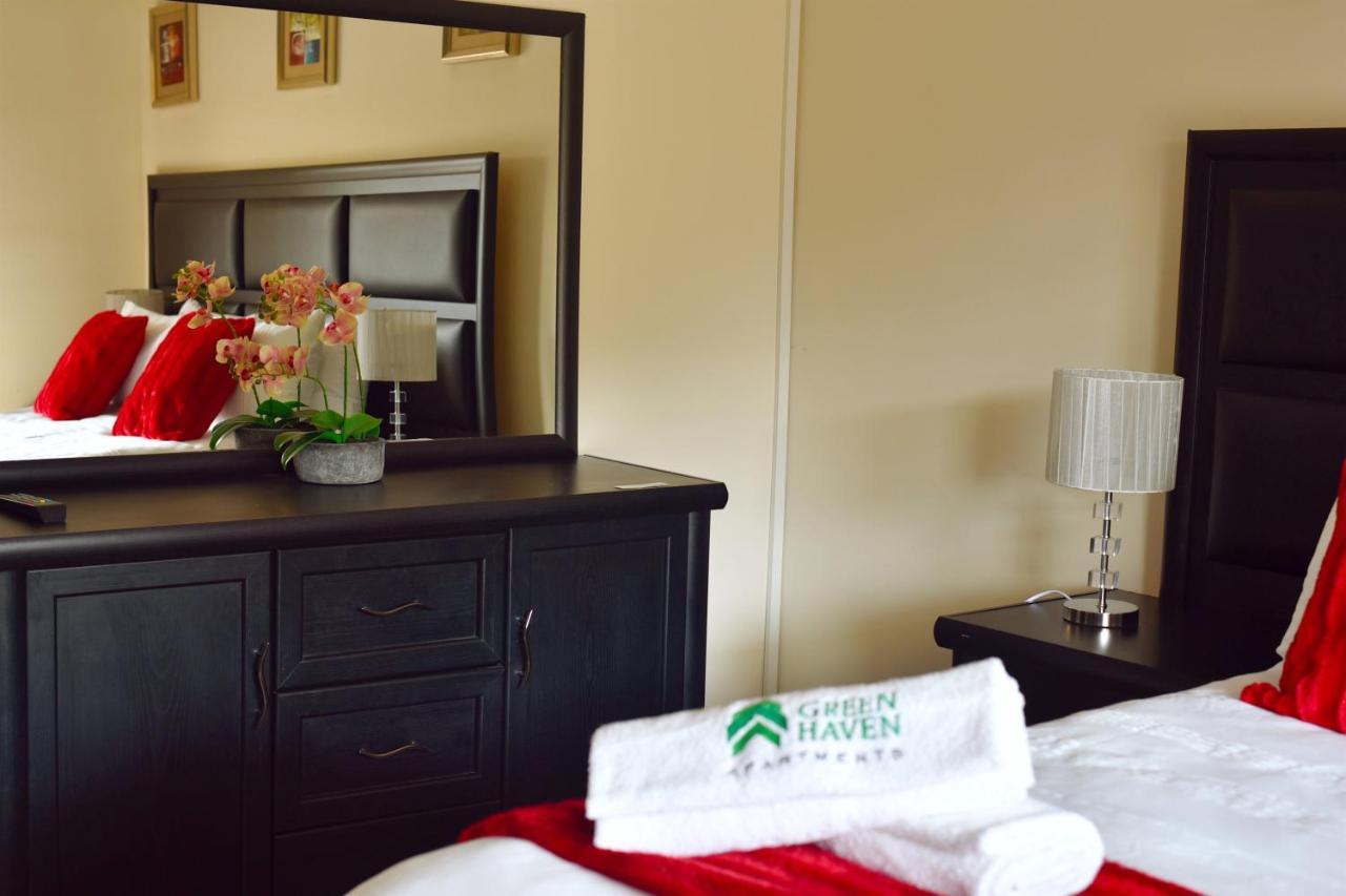 Green Haven Apartments إيزولويني المظهر الخارجي الصورة
